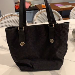 Gucci monogram shoulder tote